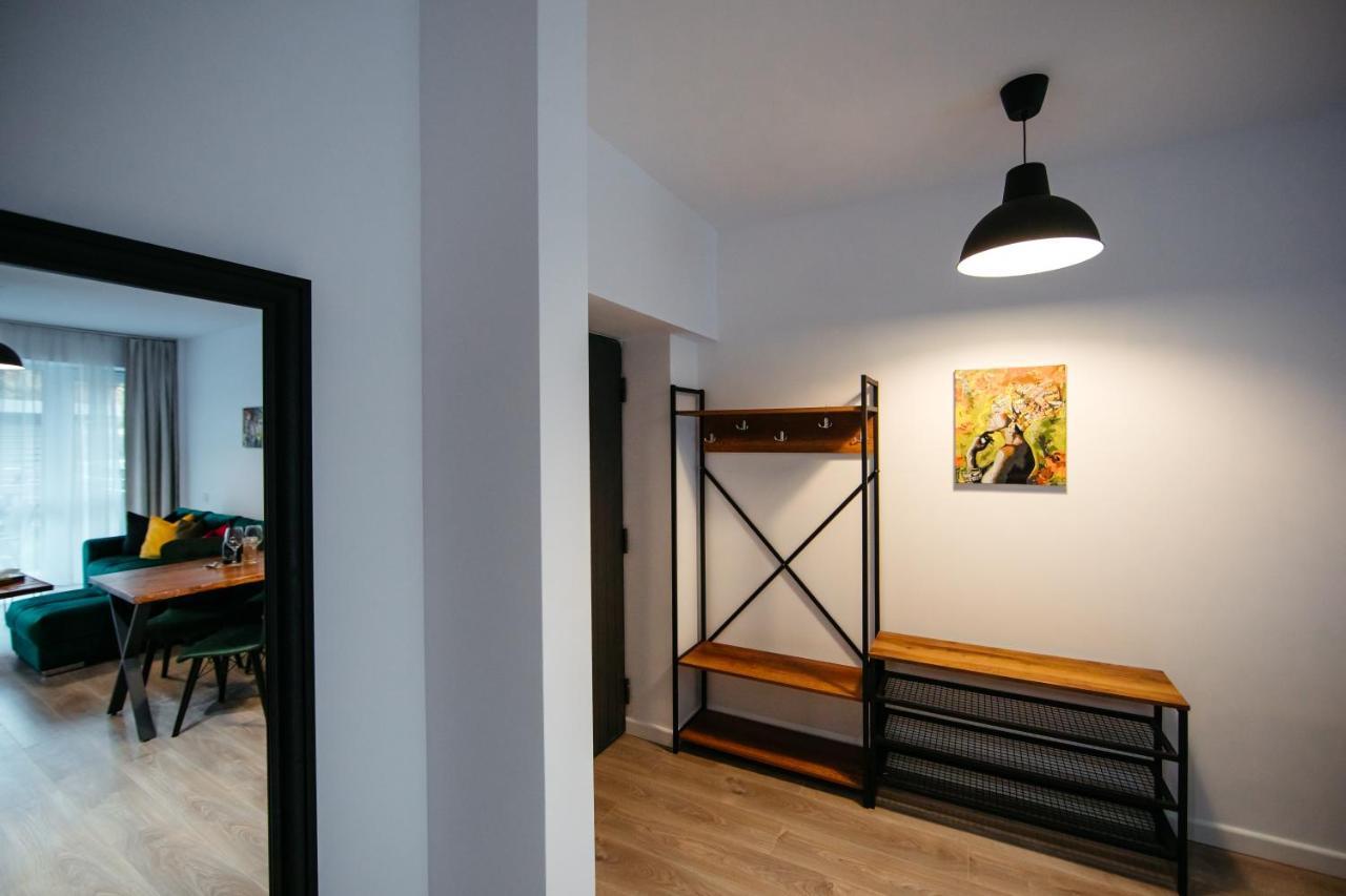Mountain Retreat Apartment Sinaia Exterior photo